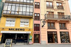 Най-тясната къща в Европа се намира в Испания